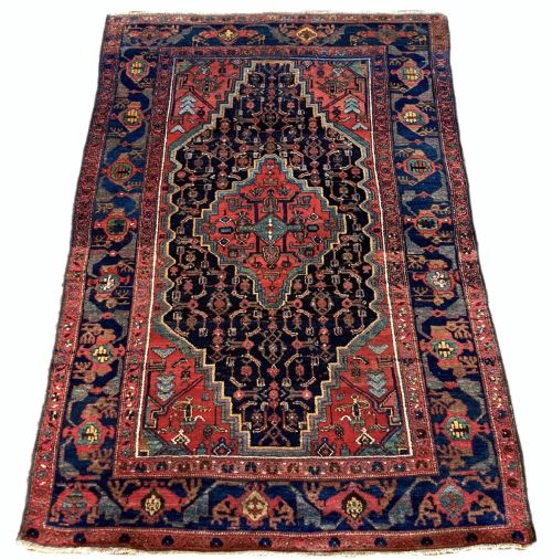 ANTIQUE KURDISH RUG 206M X 138M - ADDITIONAL PHOTO 1