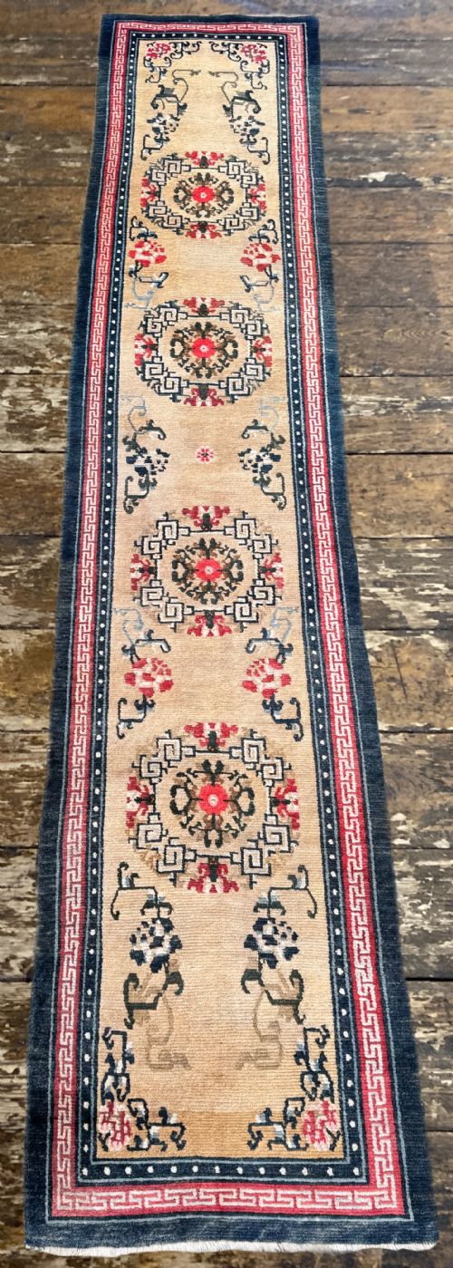 ANTIQUE TIBETAN RUNNER 403M X 081M - ADDITIONAL PHOTO 3