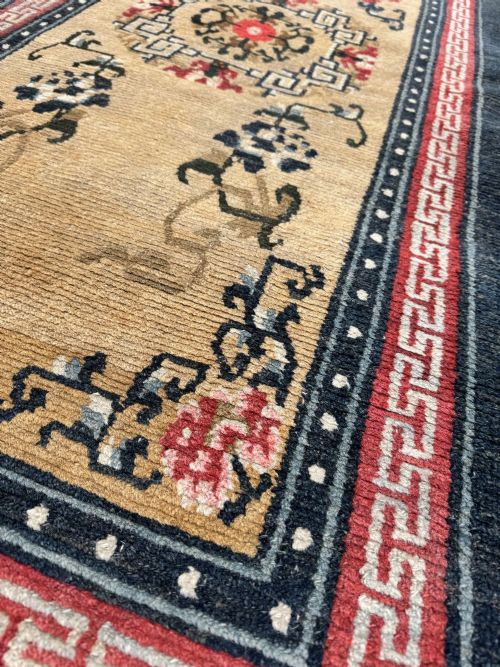 ANTIQUE TIBETAN RUNNER 403M X 081M - ADDITIONAL PHOTO 13