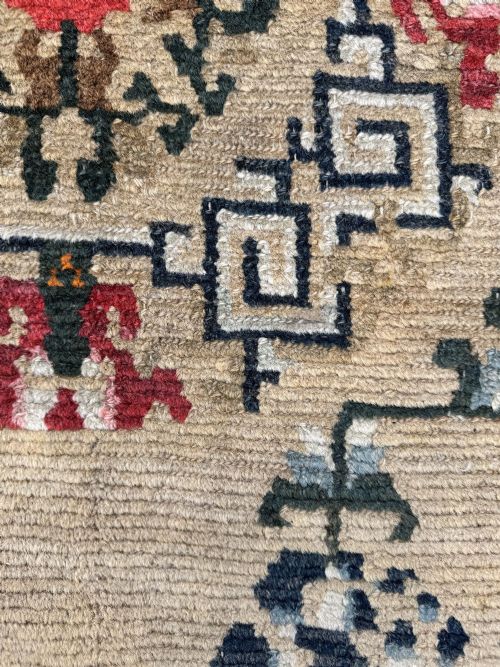 ANTIQUE TIBETAN RUNNER 403M X 081M - ADDITIONAL PHOTO 18