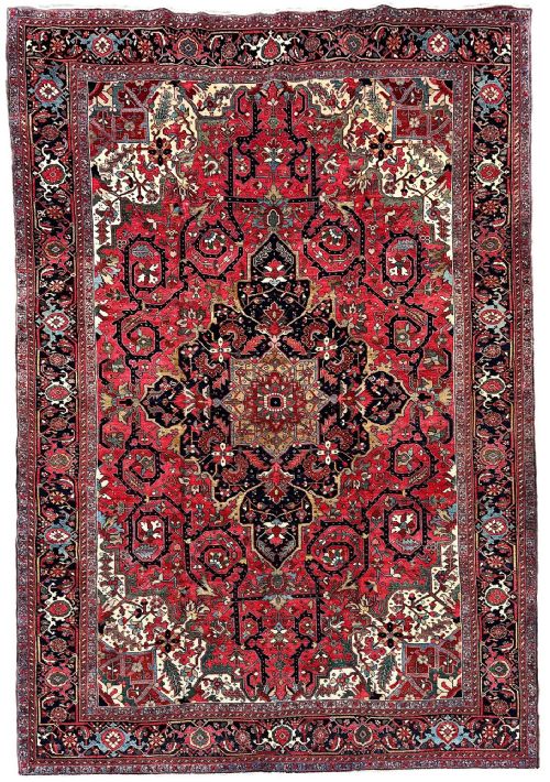 ANTIQUE HERIZ CARPET 368M X 265M