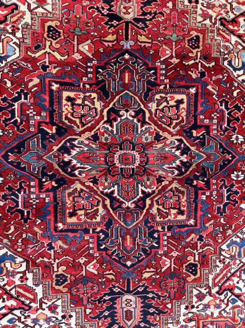 ANTIQUE HERIZ CARPET 296M X 215M - ADDITIONAL PHOTO 9
