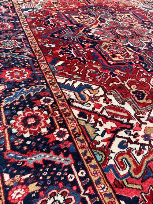 ANTIQUE HERIZ CARPET 296M X 215M - ADDITIONAL PHOTO 10