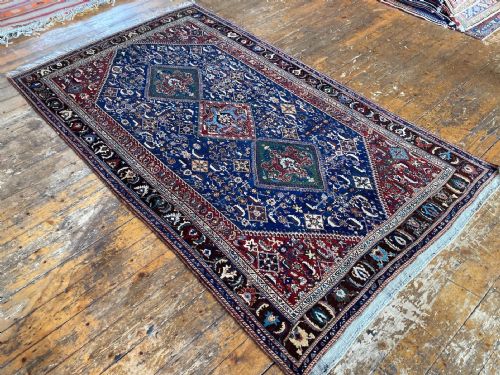ANTIQUE QASHQAI RUG 262M X 157M - ADDITIONAL PHOTO 4