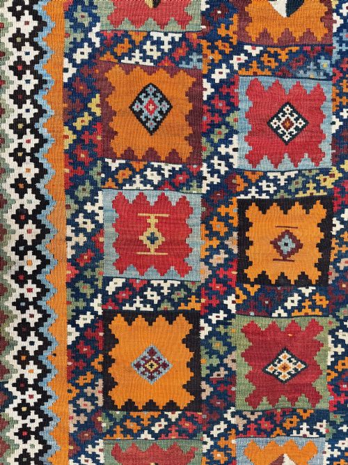 ANTIQUE QASHQAI KILIM 230M X 159M - ADDITIONAL PHOTO 12