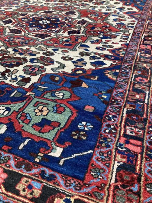 ANTIQUE BAKHTIAR RUG 192M X 135M - ADDITIONAL PHOTO 7