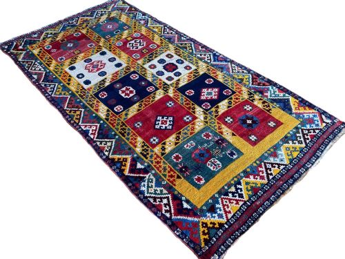 ANTIQUE GABBEH RUG 268M X 142M - ADDITIONAL PHOTO 2
