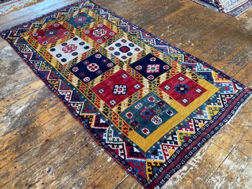 ANTIQUE GABBEH RUG 268M X 142M - ADDITIONAL PHOTO 4