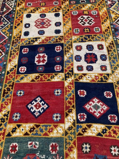 ANTIQUE GABBEH RUG 268M X 142M - ADDITIONAL PHOTO 6