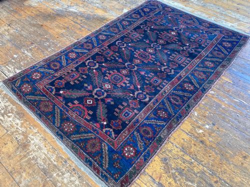 ANTIQUE KURDISH RUG 206M X 131M - ADDITIONAL PHOTO 3