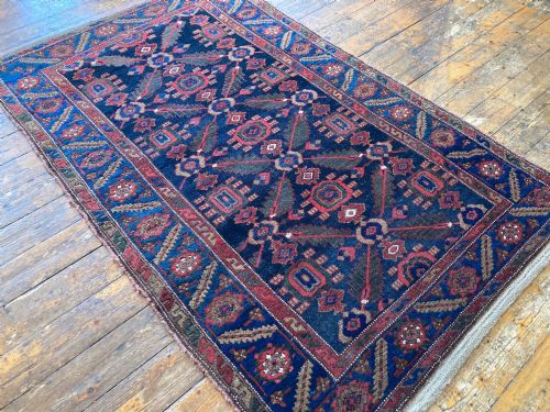 ANTIQUE KURDISH RUG 206M X 131M - ADDITIONAL PHOTO 4