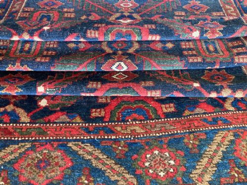 ANTIQUE KURDISH RUG 206M X 131M - ADDITIONAL PHOTO 10
