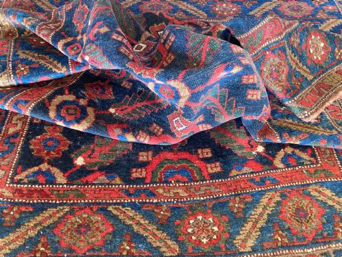 ANTIQUE KURDISH RUG 206M X 131M - ADDITIONAL PHOTO 11