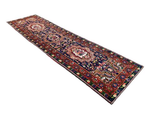 ANTIQUE BAKHTIAR RUNNER 400M X 107M - ADDITIONAL PHOTO 2