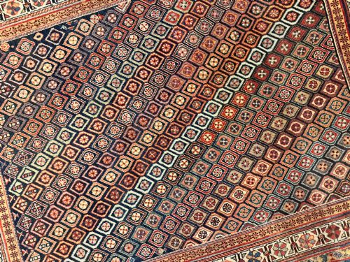 ANTIQUE TRIBAL QASHQAI RUG 181M X 138M - ADDITIONAL PHOTO 10