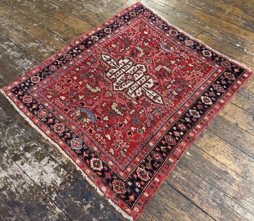 ANTIQUE HERIZ RUG 128M X 115M - ADDITIONAL PHOTO 4