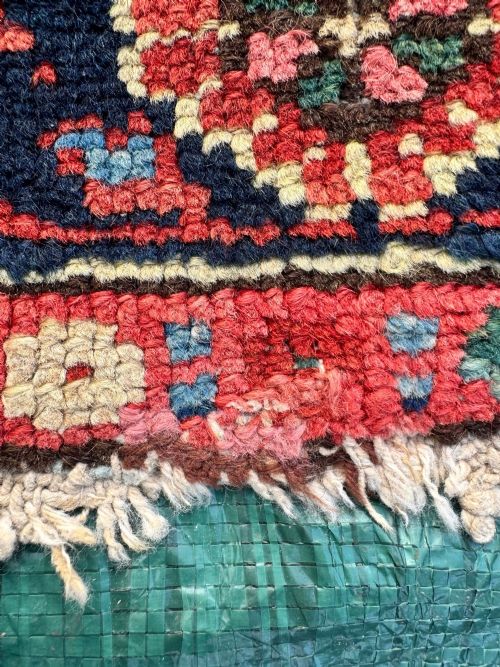 ANTIQUE HERIZ RUG 128M X 115M - ADDITIONAL PHOTO 18
