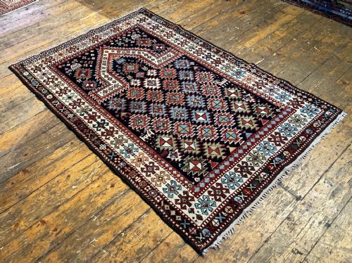 ANTIQUE CAUCASIAN PRAYER RUG 151M X 103M - ADDITIONAL PHOTO 3