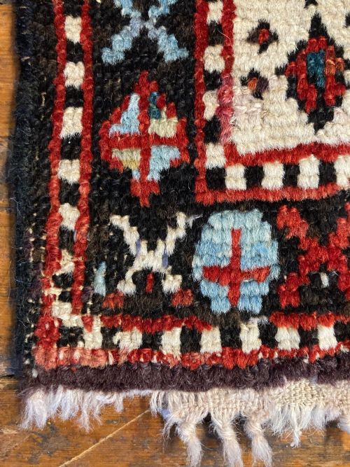 ANTIQUE CAUCASIAN PRAYER RUG 151M X 103M - ADDITIONAL PHOTO 13