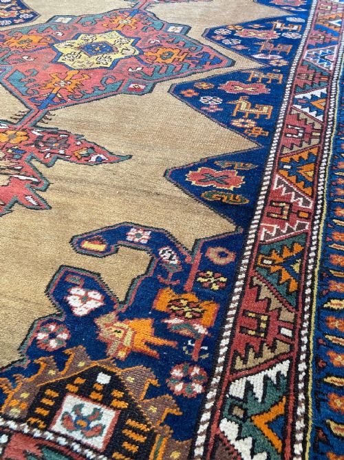ANTIQUE CAUCASIAN RUG 181M X 124M - ADDITIONAL PHOTO 6