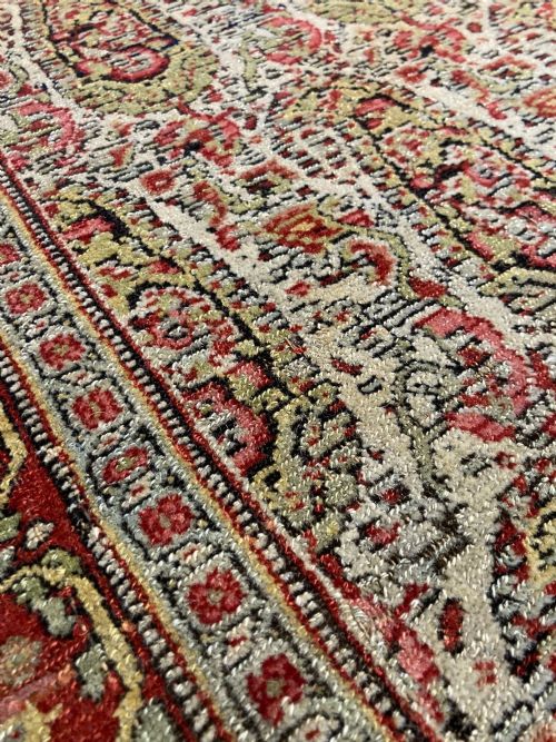 ANTIQUE SENNEH RUG 202M X 136M - ADDITIONAL PHOTO 11
