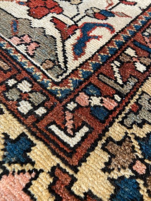 ANTIQUE BAKHTIAR RUG 206M X 133M - ADDITIONAL PHOTO 8