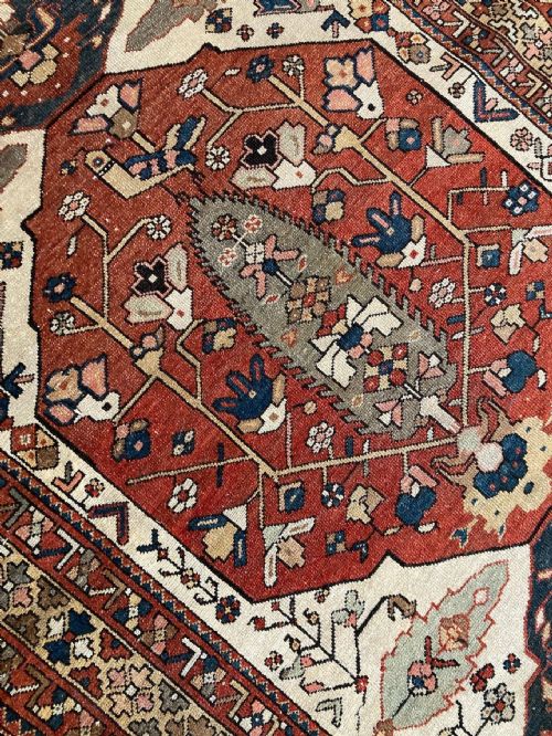 ANTIQUE BAKHTIAR RUG 206M X 133M - ADDITIONAL PHOTO 9