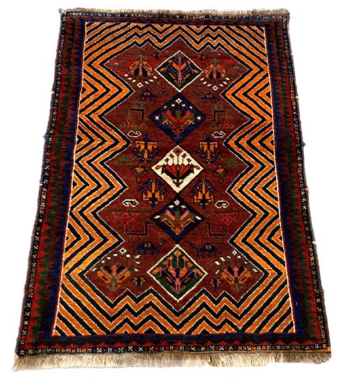 ANTIQUE GABBEH RUG 158M X 108M - ADDITIONAL PHOTO 1