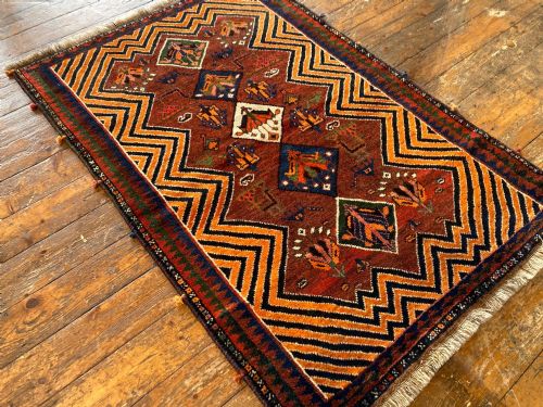 ANTIQUE GABBEH RUG 158M X 108M - ADDITIONAL PHOTO 3