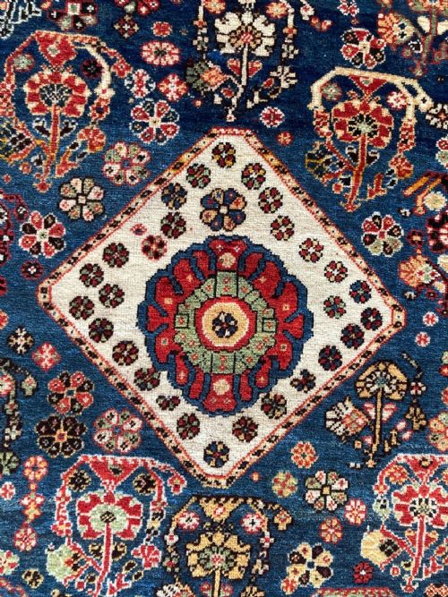 ANTIQUE QASHQAI RUG 186M X 127M - ADDITIONAL PHOTO 11