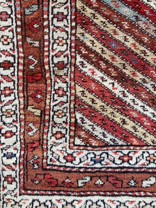 ANTIQUE KURDISH RUNNER 263M X 109M - ADDITIONAL PHOTO 5