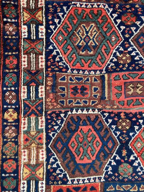 ANTIQUE KURDISH RUG 192M X 119M - ADDITIONAL PHOTO 12