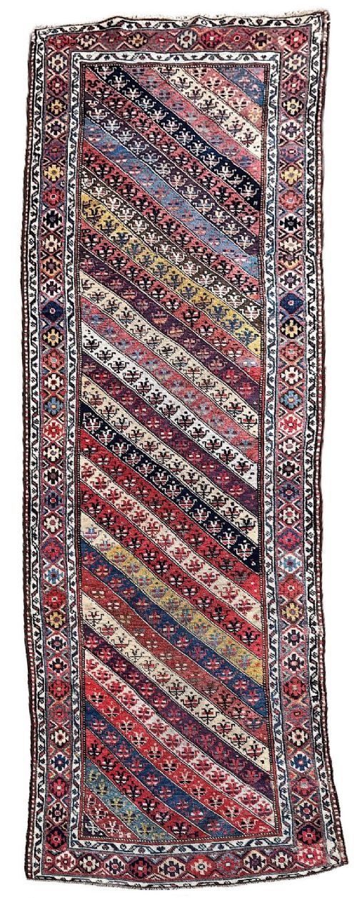 ANTIQUE CAUCASIAN RUNNER 328M X 086M
