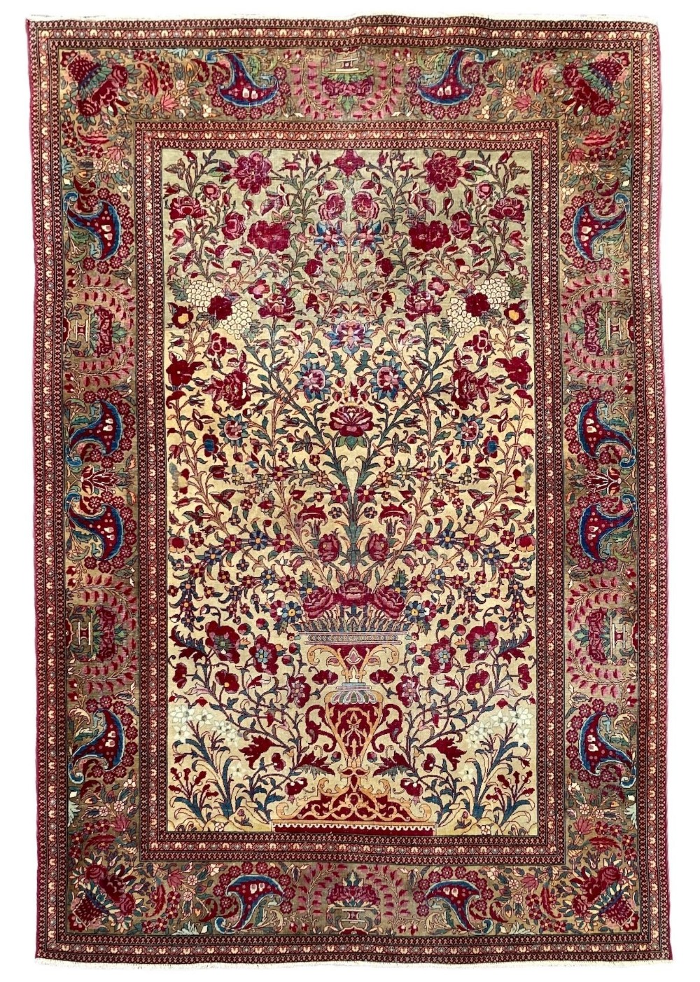 Antique Isfahan Rug 2.04m x 1.38m