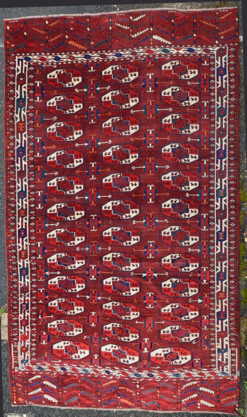 Antique Turkmen Carpet, Igdyr Tribes, Trans-caspian Steppes, Turkmenistan, Central Asia.