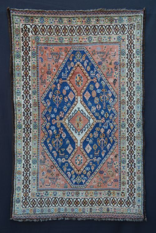 Antique Qashqa'i Rug, Bolvardi Taifeh, Fars Province, South-west Persia.