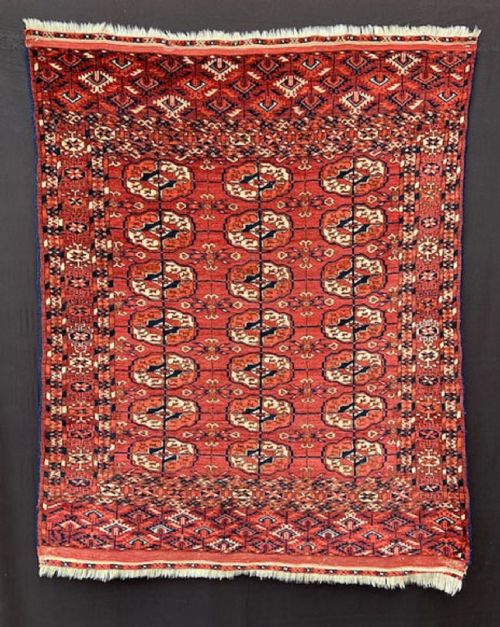 Antique Teke Turkmen Rug, Akhal Oasis, Turkmenistan, Central Asia.