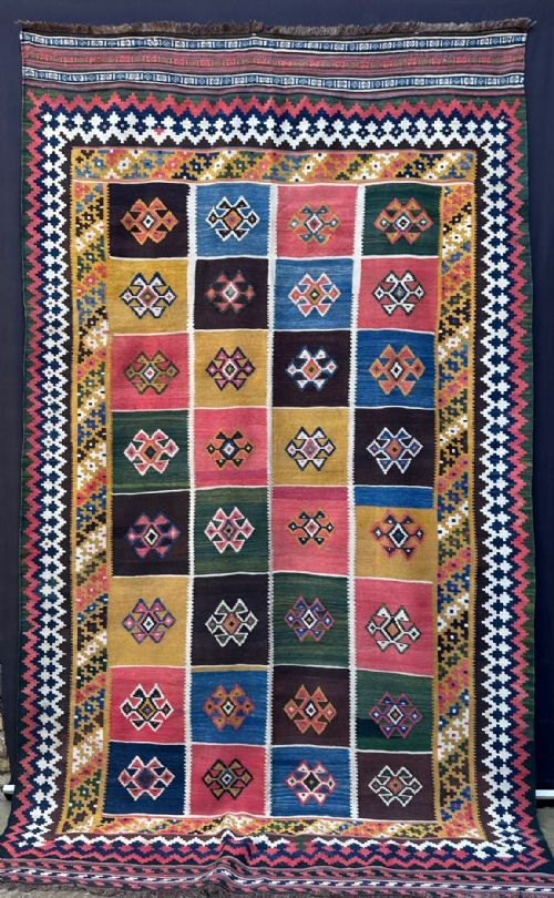 Antique Kilim, Qashqa'i Tribes, Fars Province, South-west Persia.