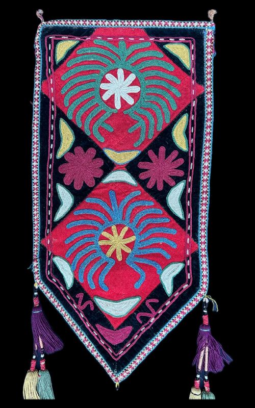 fig 1. Antique Uuk Kap Ilgich, Lakai Uzbek Tribes, Uzbekistan, Central Asia.