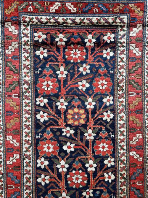 ANTIQUE BAKHTIARI RUG THE CHAHAR MAHAL REGION WESTERN PERSIA - ADDITIONAL PHOTO 1