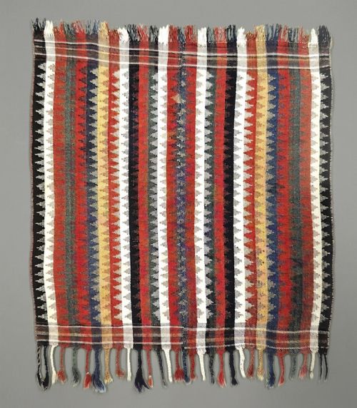 Antique 'Moj', Qashqa'i Tribes, Fars Province, South-west Persia.