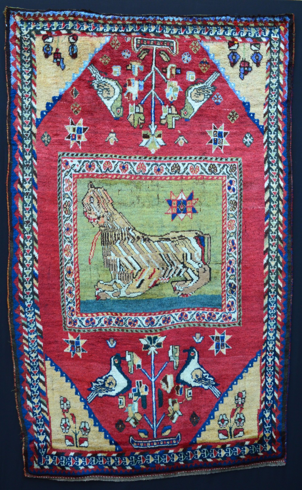 Antique Gabbeh, Qashqa'i-Kashkuli Tribe, Fars Province, South-West Persia.