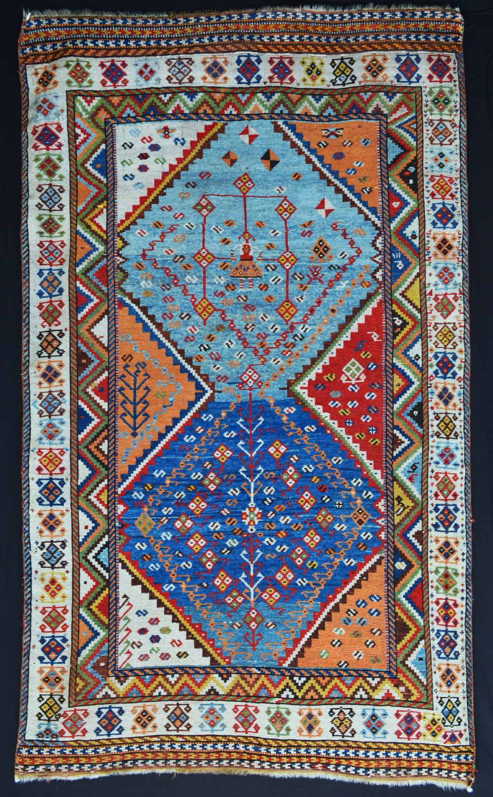 Antique Gabbeh, Qashqa'i Tribes, Fars Province, South-West Persia