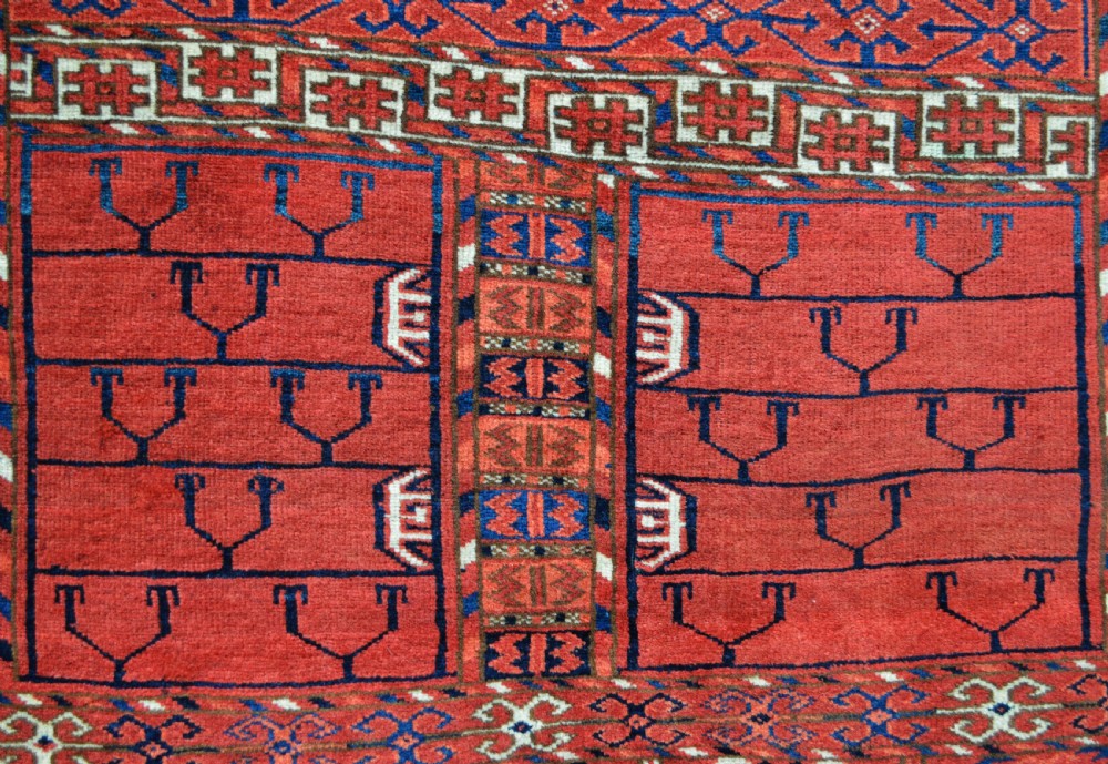 Antique Turkmen Engsi (yurt-door rug), Teke Tribes, Merv Oasis, Turkmenistan, Central Asia. View III