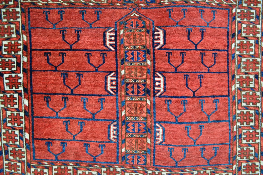 Antique Turkmen Engsi (yurt-door rug), Teke Tribes, Merv Oasis, Turkmenistan, Central Asia. View IV