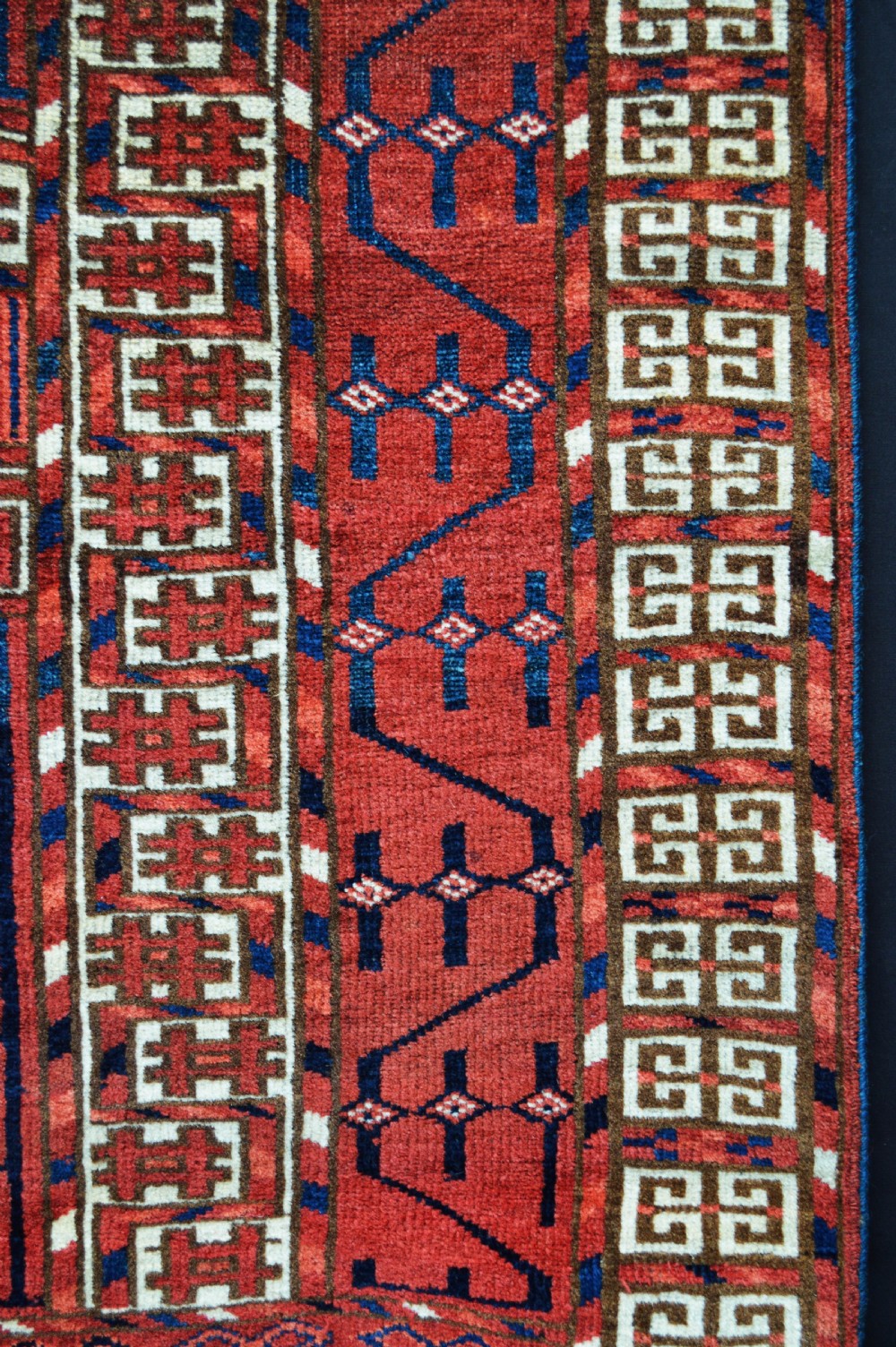 Antique Turkmen Engsi (yurt-door rug), Teke Tribes, Merv Oasis, Turkmenistan, Central Asia. View V