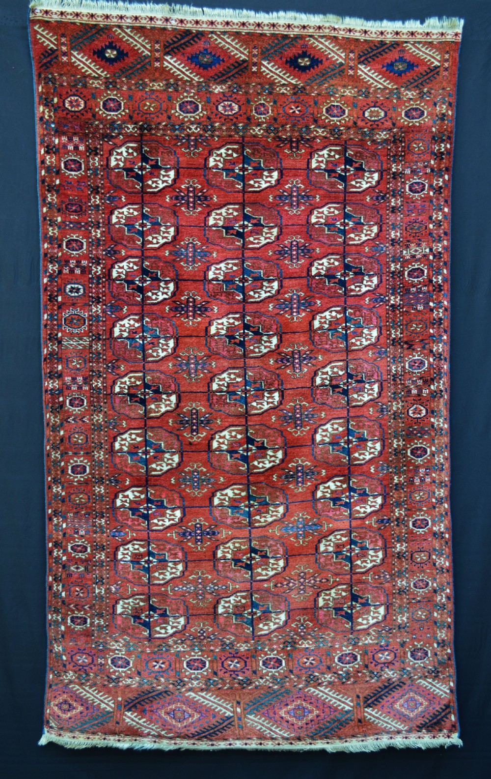 Antique Turkmen Rug, Teke Tribes, Merv Oasis, Turkmenistan, Central Asia.
