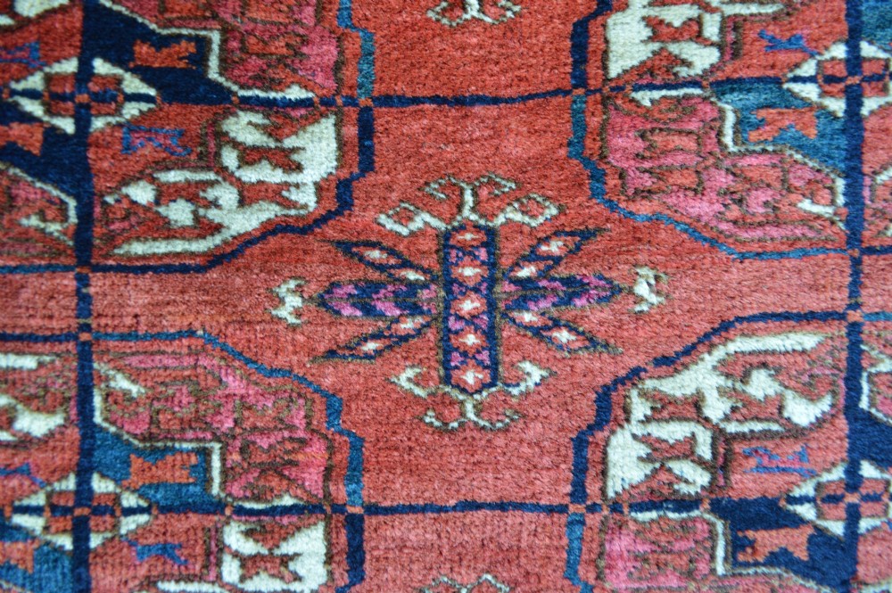 Antique Turkmen Rug, Teke Tribes, Merv Oasis, Turkmenistan, Central Asia. View III