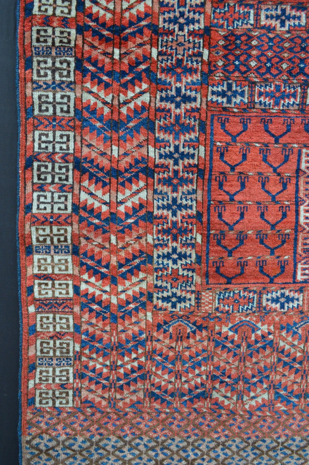 Antique Turkmen Engsi, Teke Tribes, Turkmenistan, Central Asia. View III