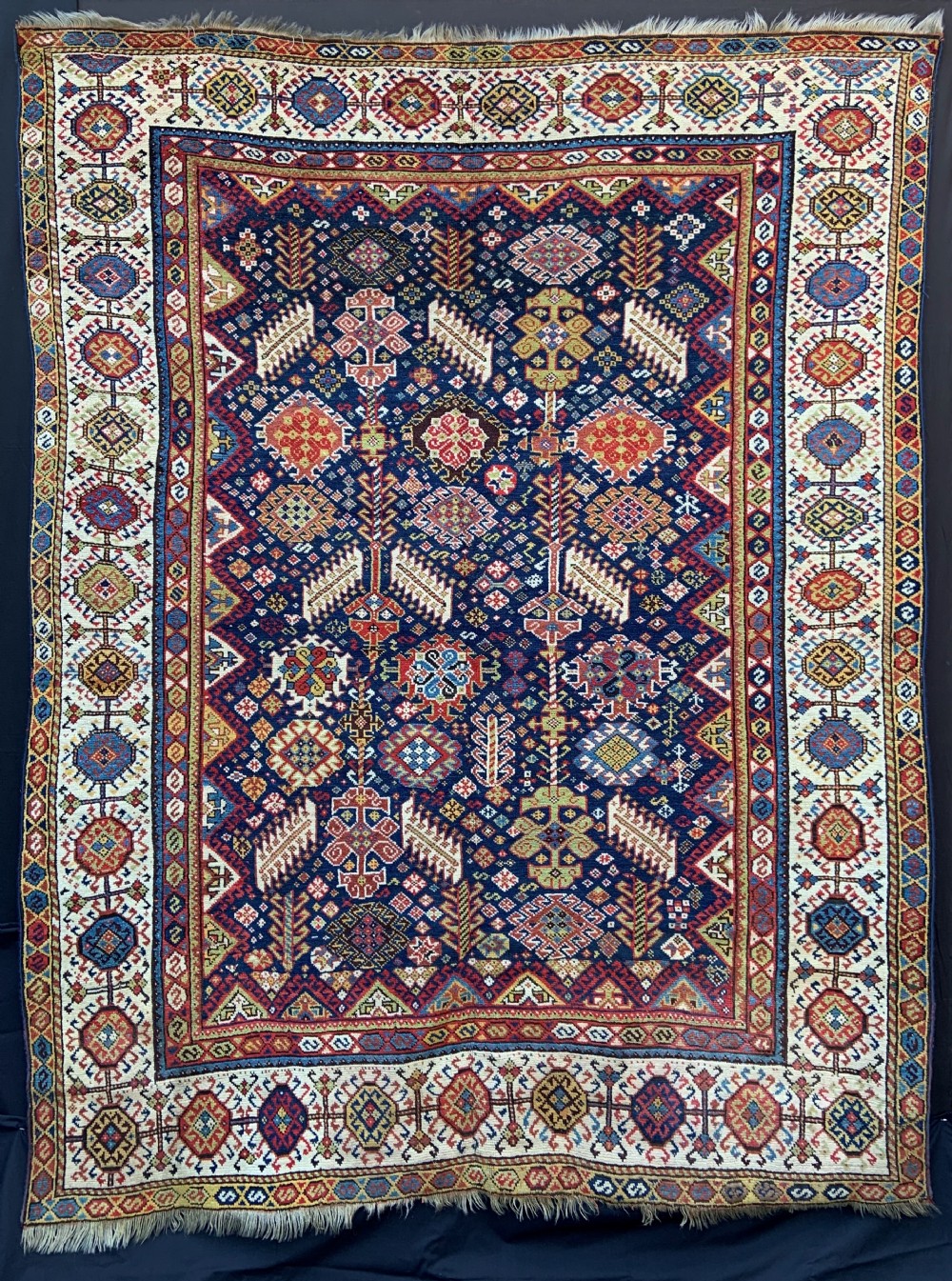 Antique Qashqa'i Rug, Shekarlu Taifeh, Fars Province, South-west Persia.